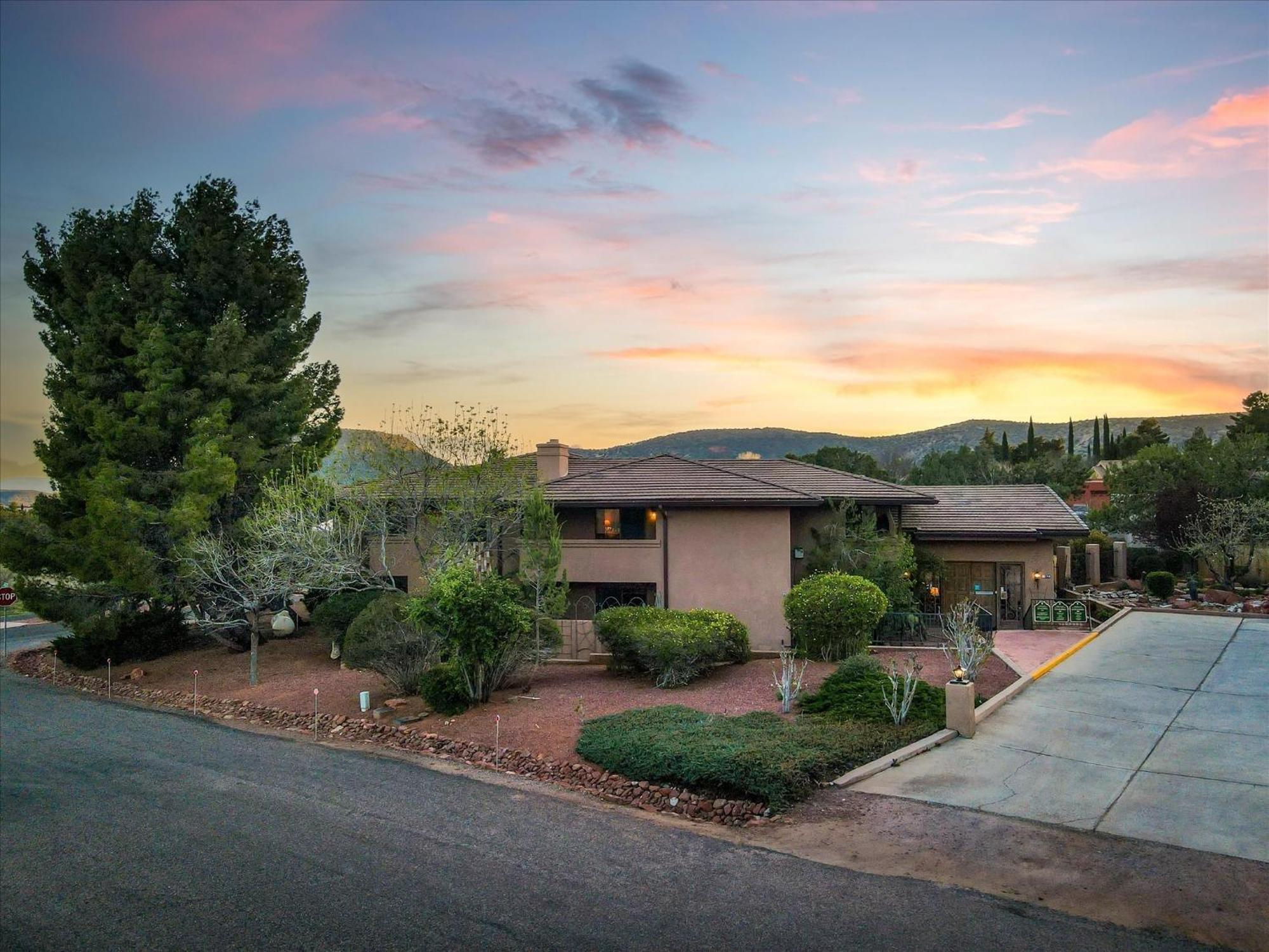 Adobe Village Studio Suite- Painted Desert Condo Sedona Luaran gambar